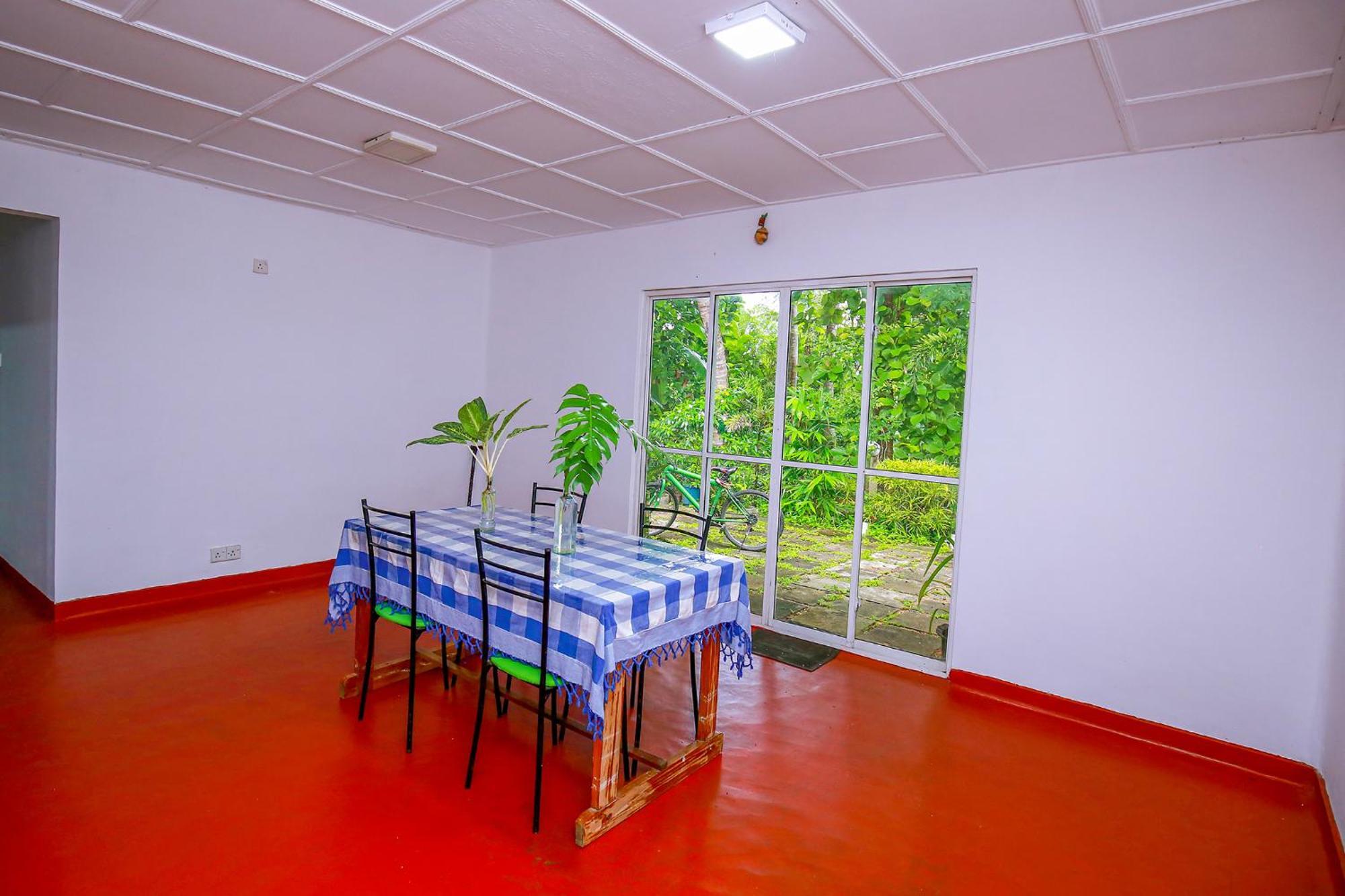Villa Ravichini โปลอนนารูวา ภายนอก รูปภาพ